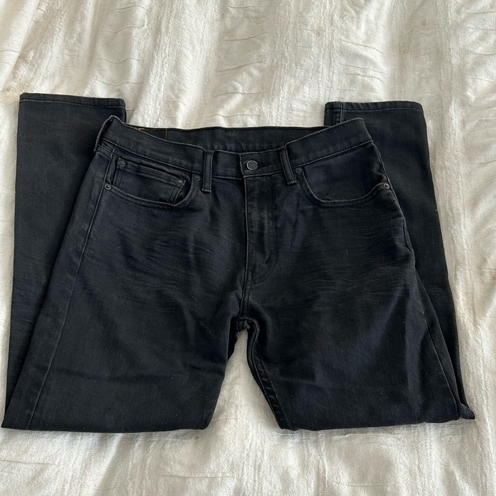 Levi Strauss (Levi’s) charcoal/black, size W34, L30, excellent condition.